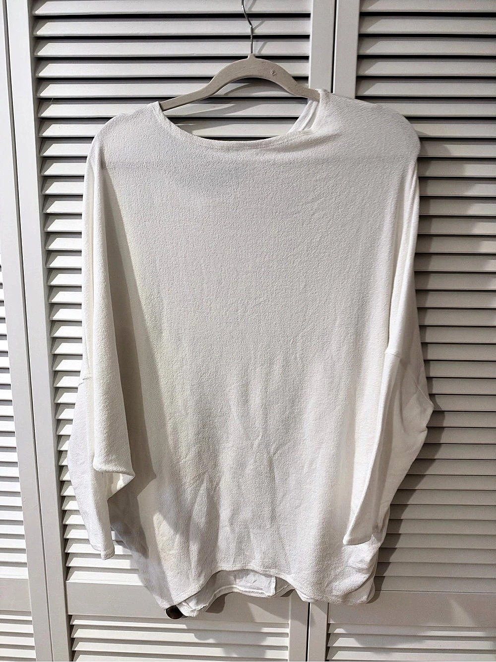 Express White Long Sleeve Lightweight Sweater XL
